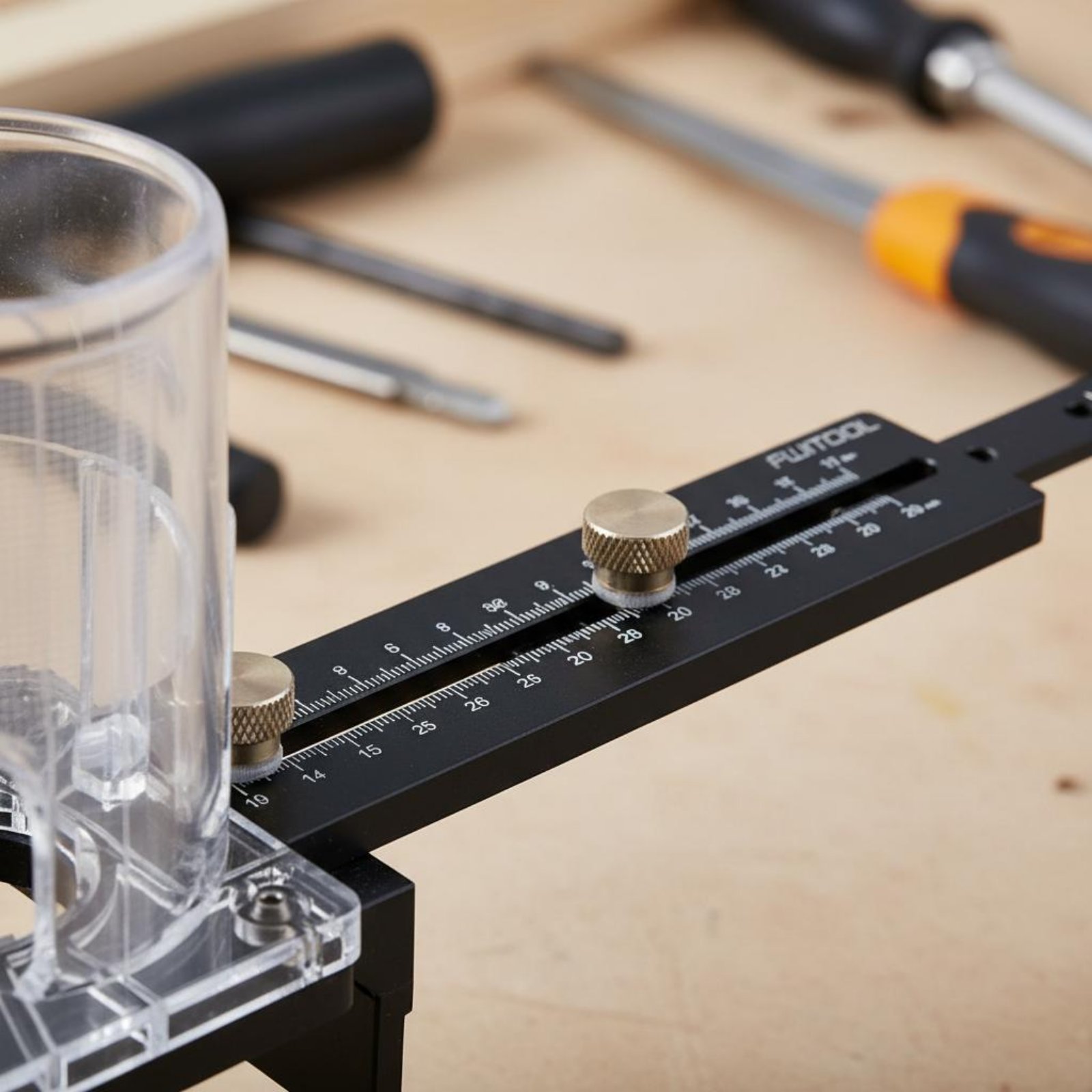 Router Circle Cutting Jig Mult - Woodworking Jig review and price